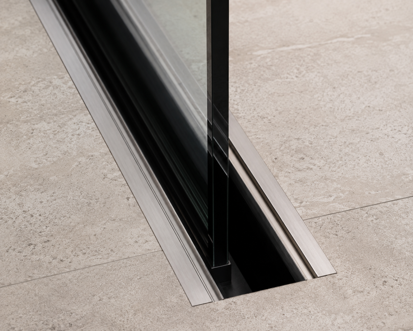 Motorized guillotine view 3